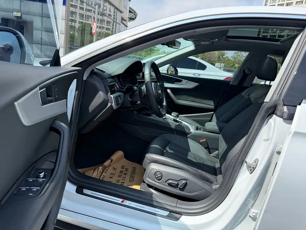 Audi A5 Import 2017 Sportback 40 TFSI Fashion Edition