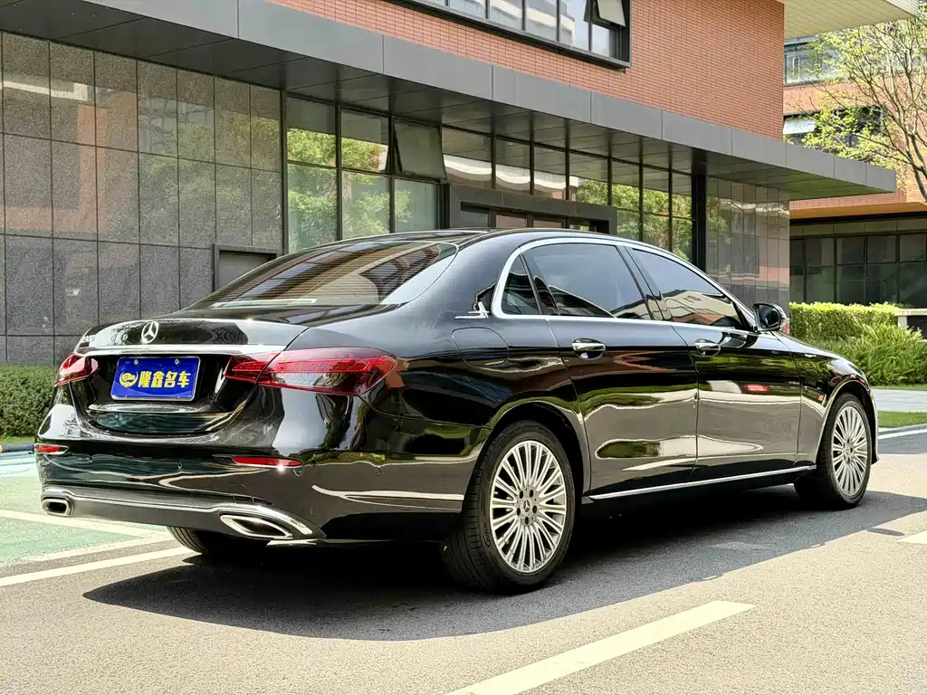 Mercedes-Benz E-Class 2022 E 300 L Sporty and Stylish Edition
