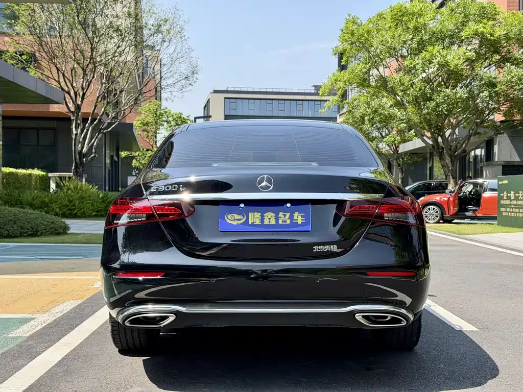 Mercedes-Benz E-Class 2022 E 300 L Fashion Edition