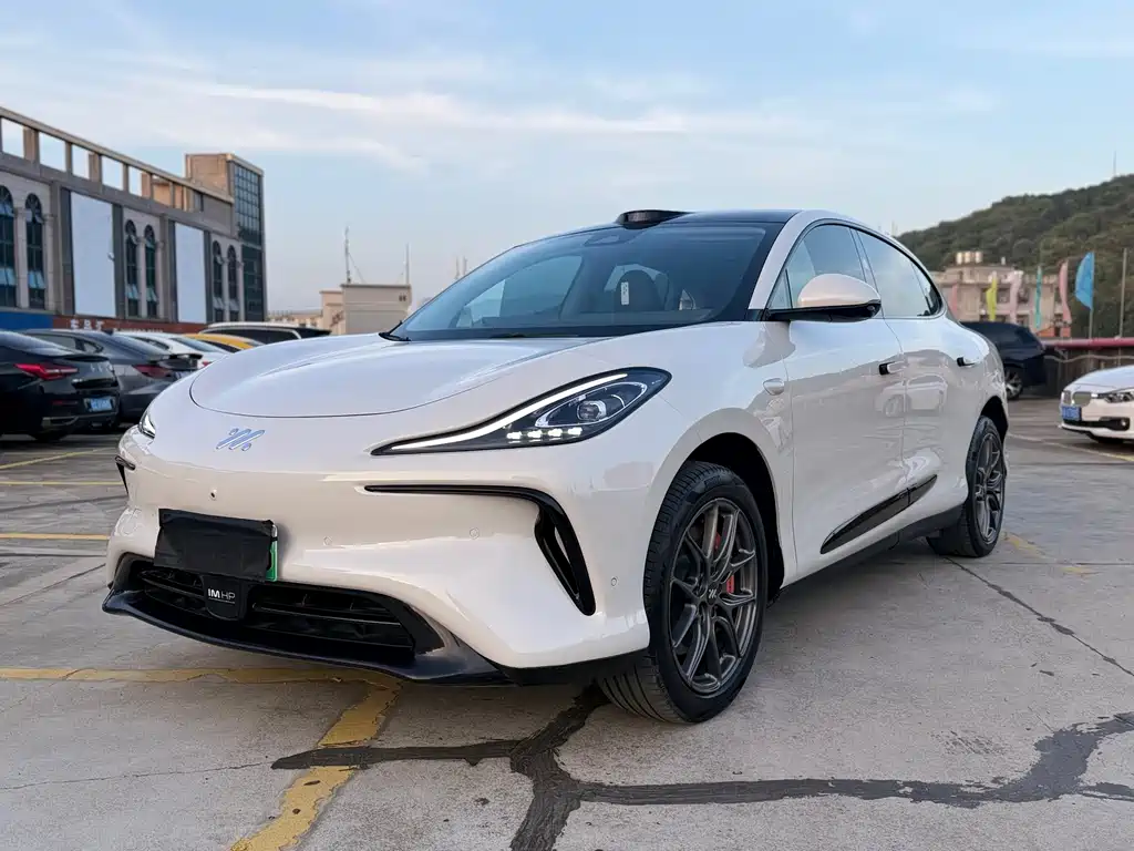 IM LS6 2023 Max Standard Edition