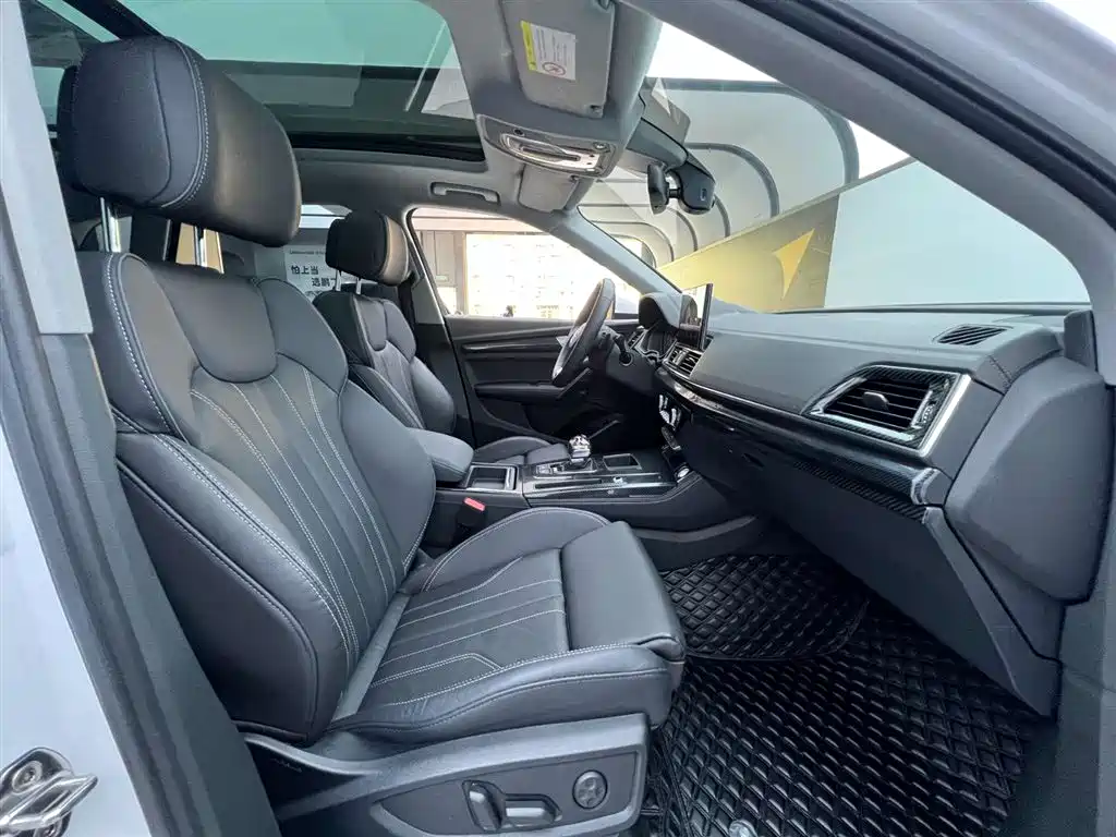 Audi Q5L 2022 40T Premium Dynamic Edition