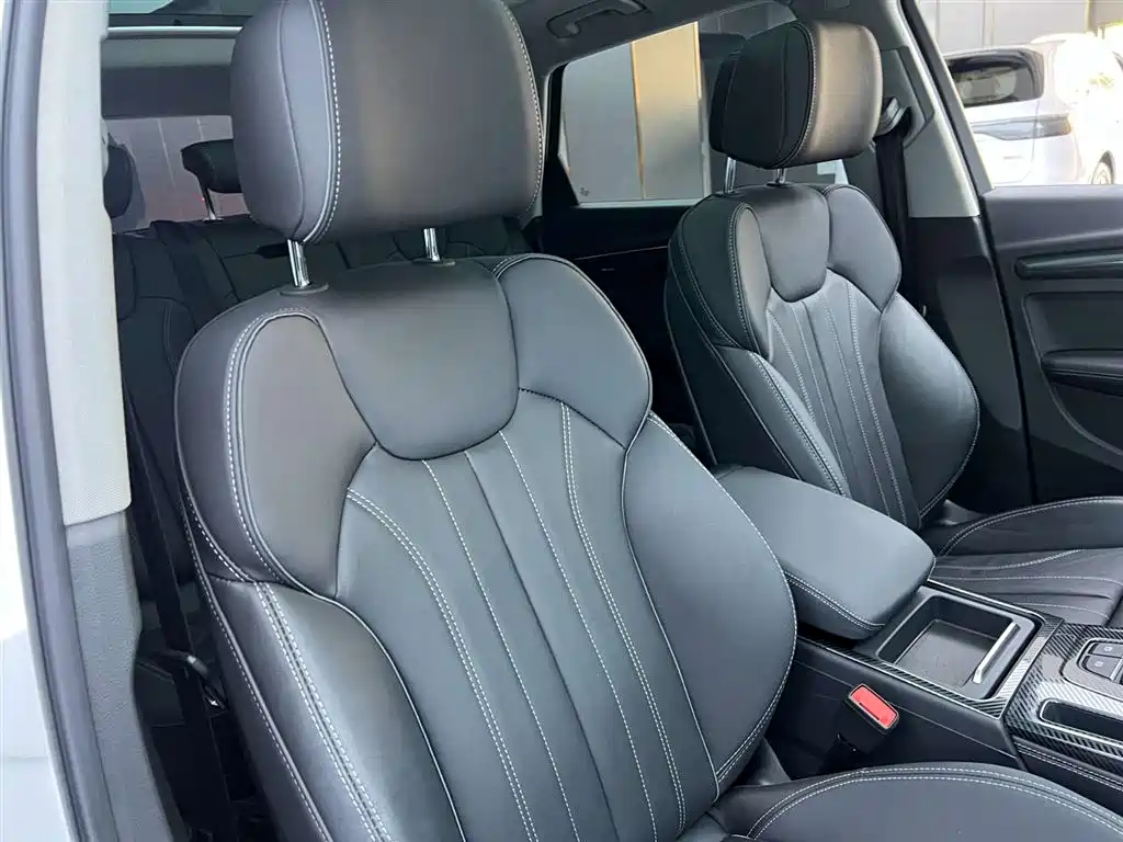 Audi Q5L 2022 40T Premium Dynamic Edition