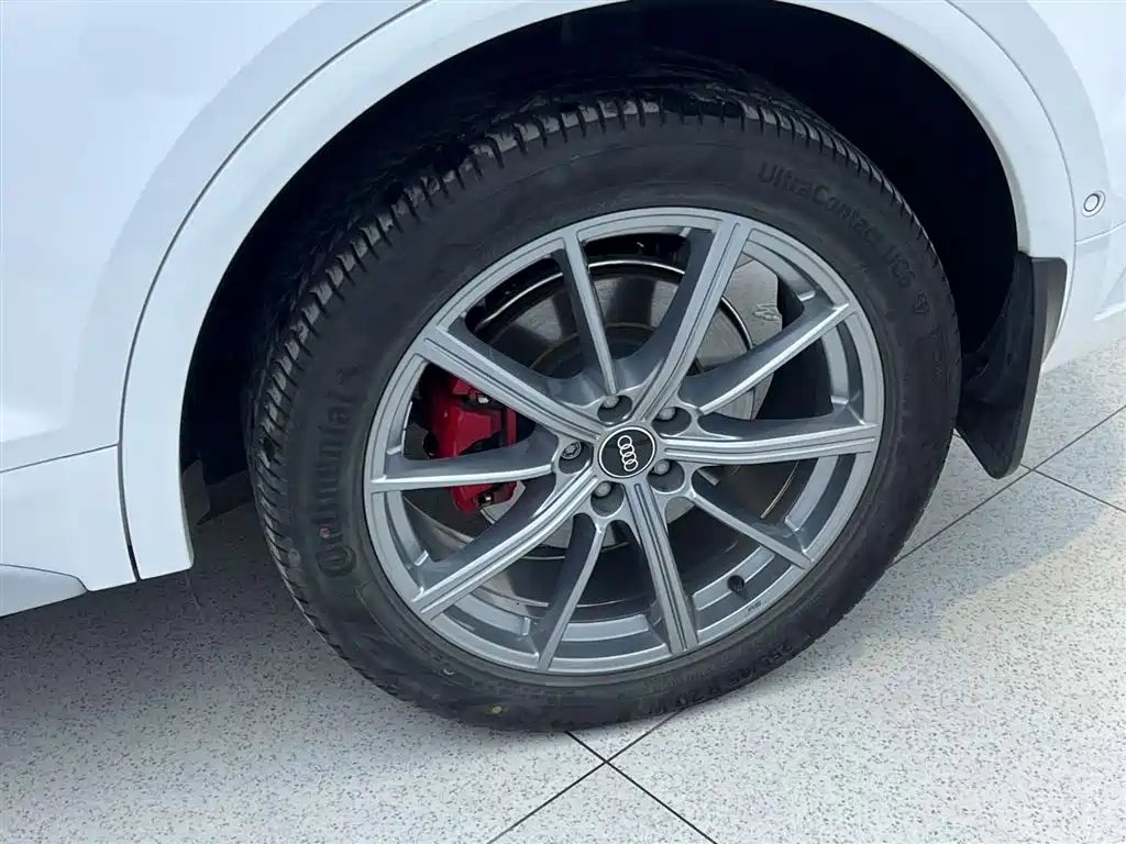 Audi Q5L 2022 40T Premium Dynamic Edition