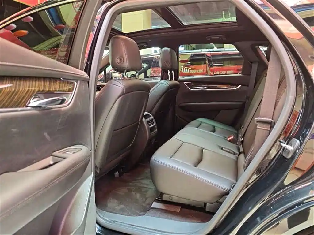 Cadillac XT5 2018 28E AWD Tech Edition