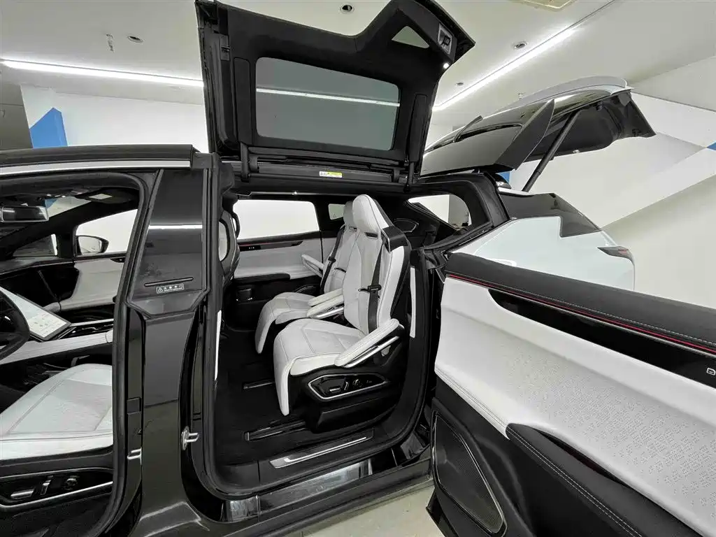 HighPhi X 2021 Luxury Edition 6-seat