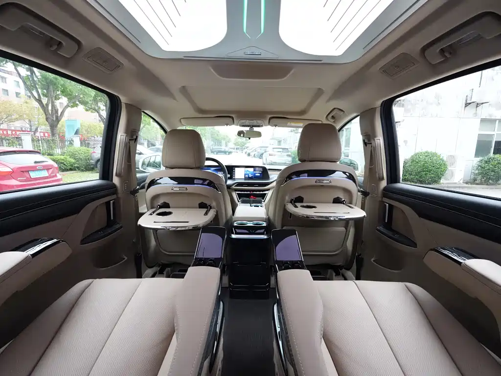 Buick GL8 2025 Luxury Executive Coach Comfort DG Edition