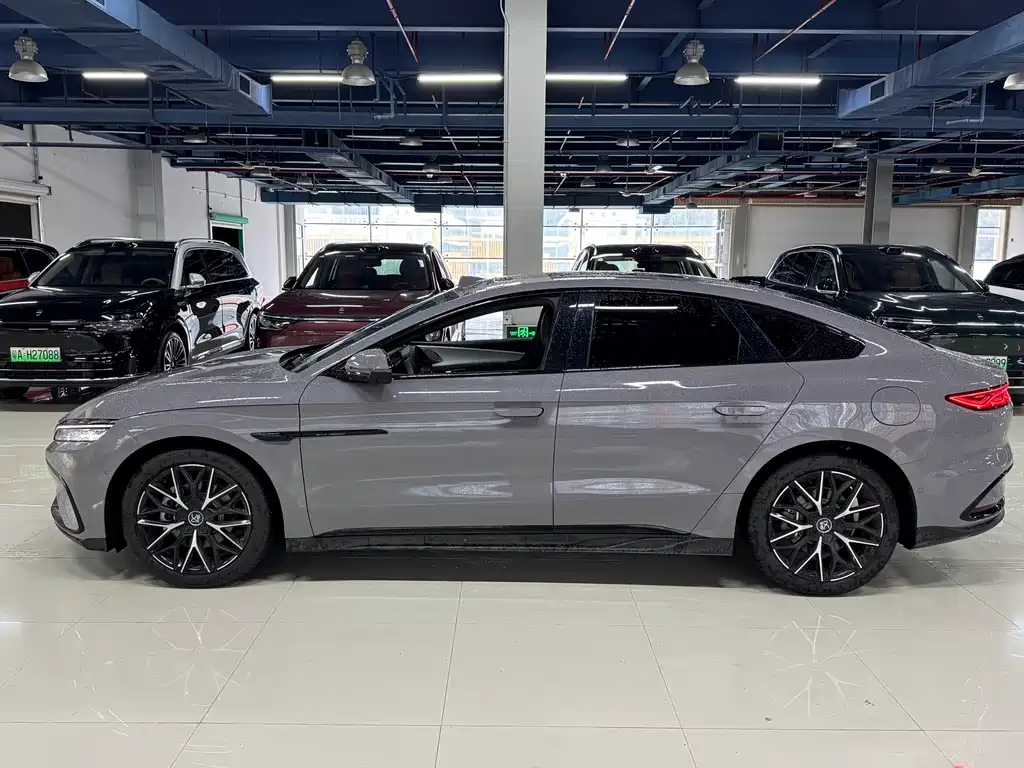 Han 2025 Model DM-i 125KM LiDAR Smart Driving Edition