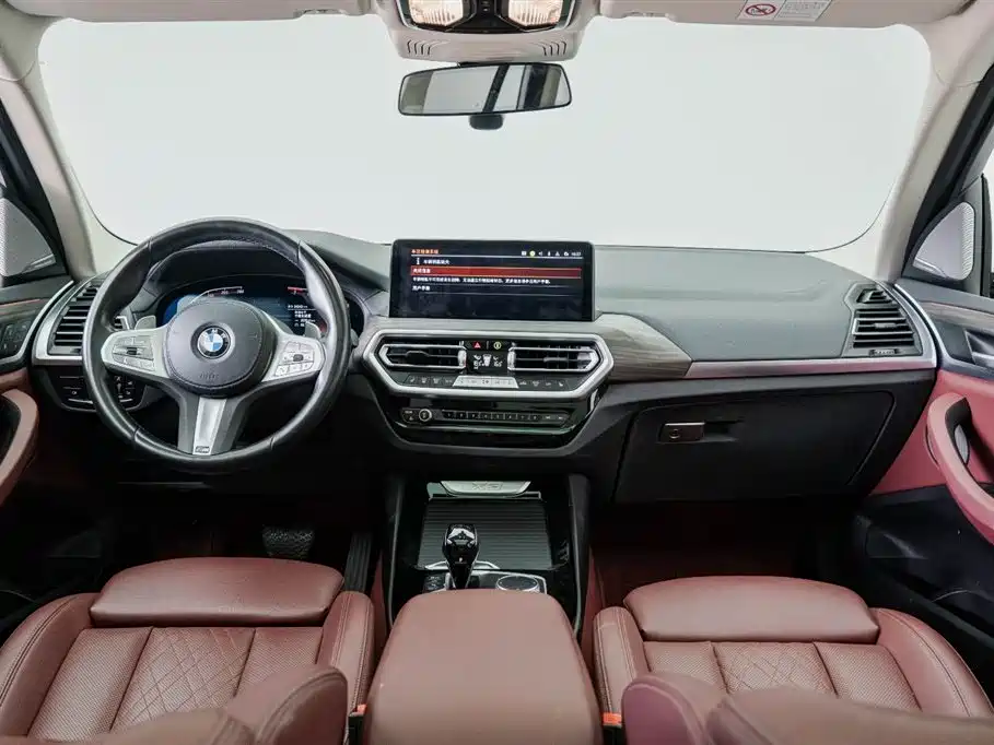BMW X3 2023 xDrive30i Leading Edition M Night Package