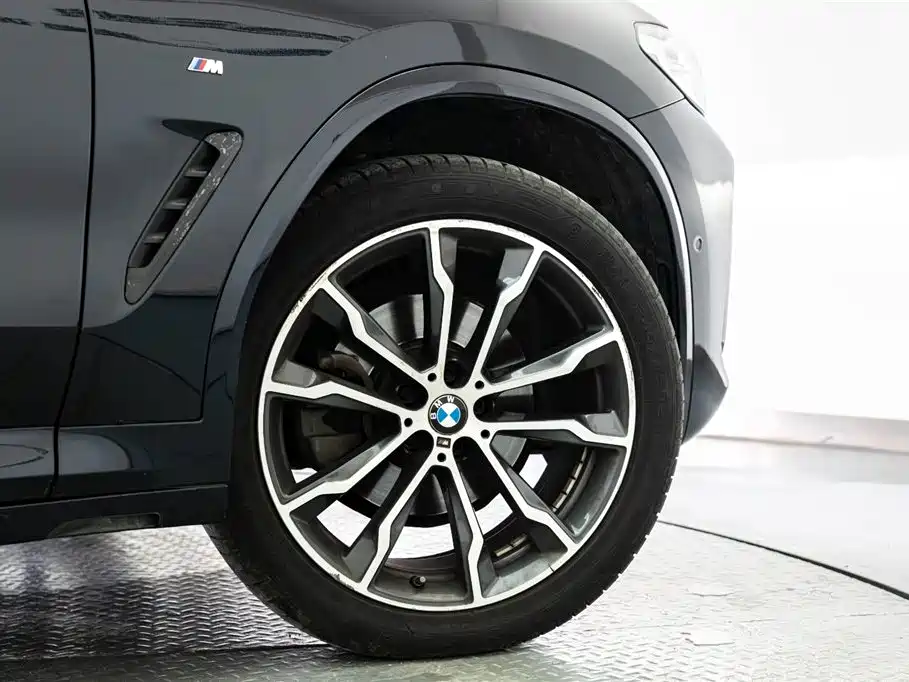 BMW X3 2023 xDrive30i Leading Edition M Night Package