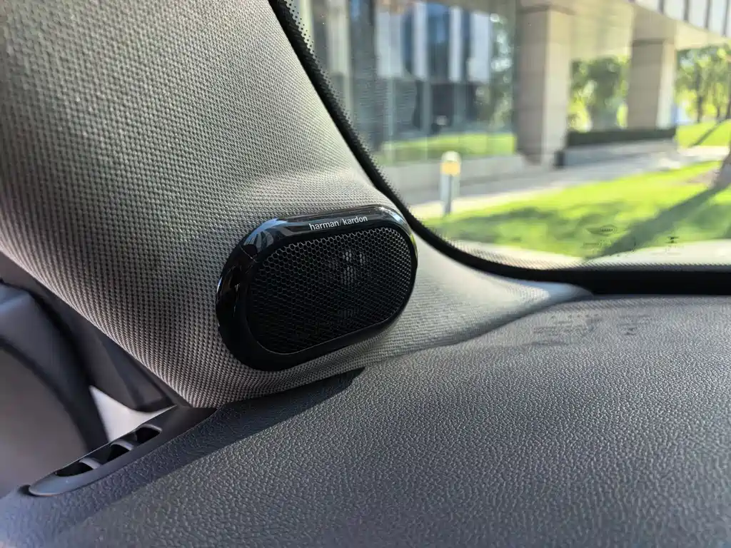 2022 MINI Cooper S Artist Edition