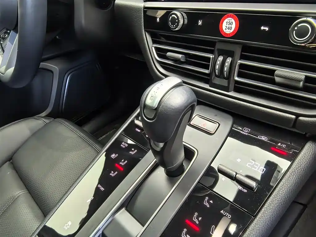 Macan 2023 Model Macan 2.0T