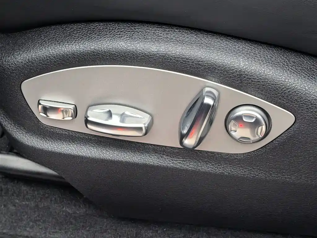 Macan 2023 Model Macan 2.0T