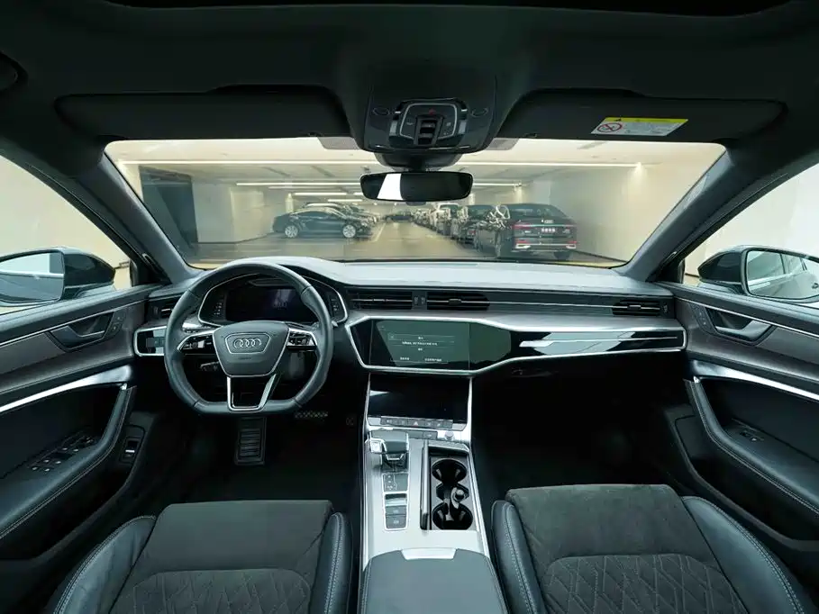 Audi A6L 2022 55 TFSI quattro Premium Dynamics Edition