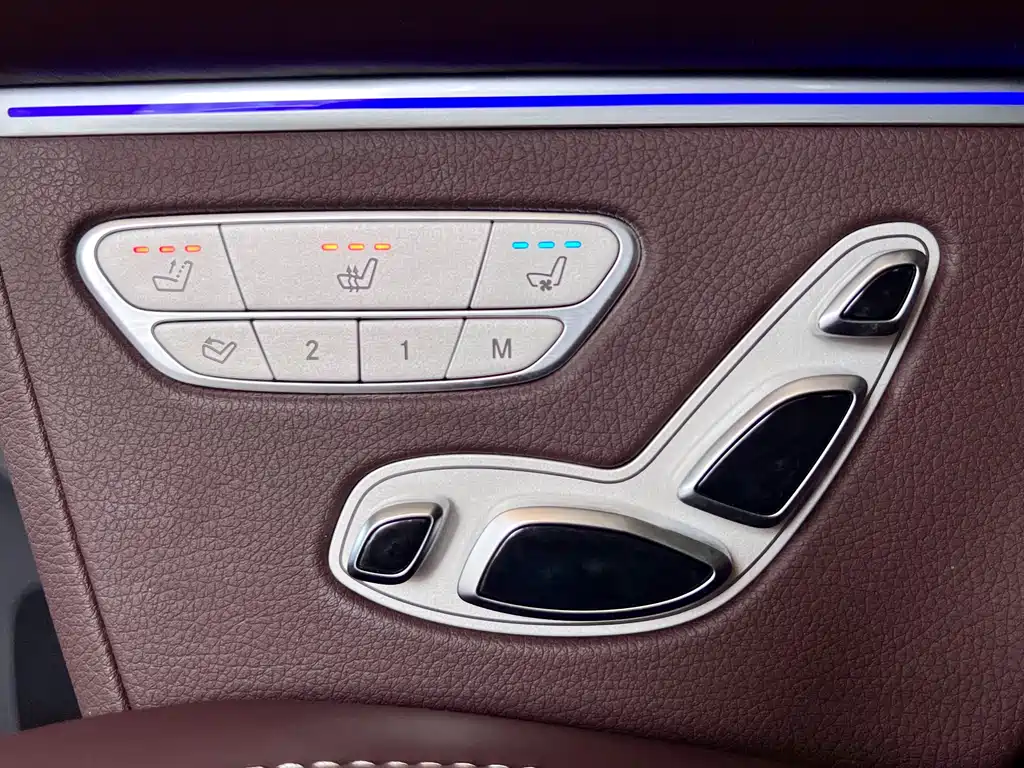 Mercedes-Benz V-Class 2024 300 L Long Wheelbase Luxury Edition