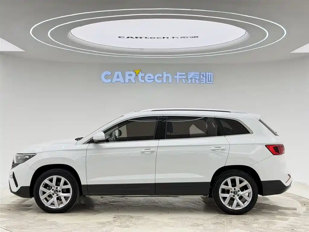 VS7 2023 280TSI Automatic Advance Edition