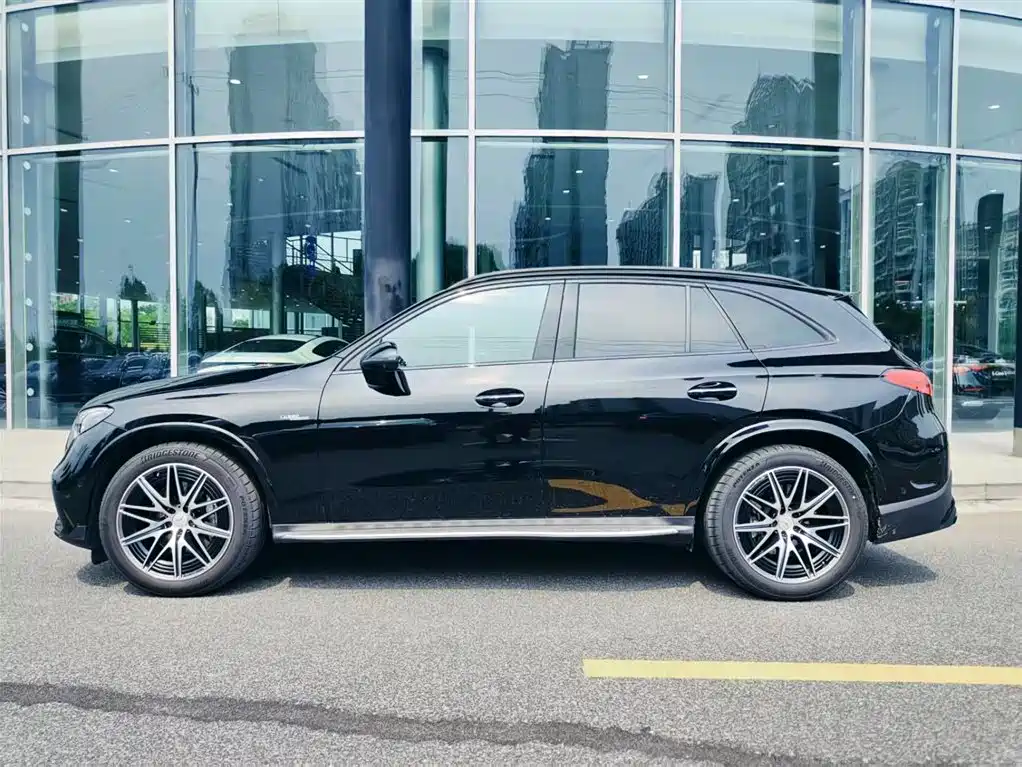 Mercedes-Benz GLC AMG 2024 Model AMG GLC 43 4MATIC