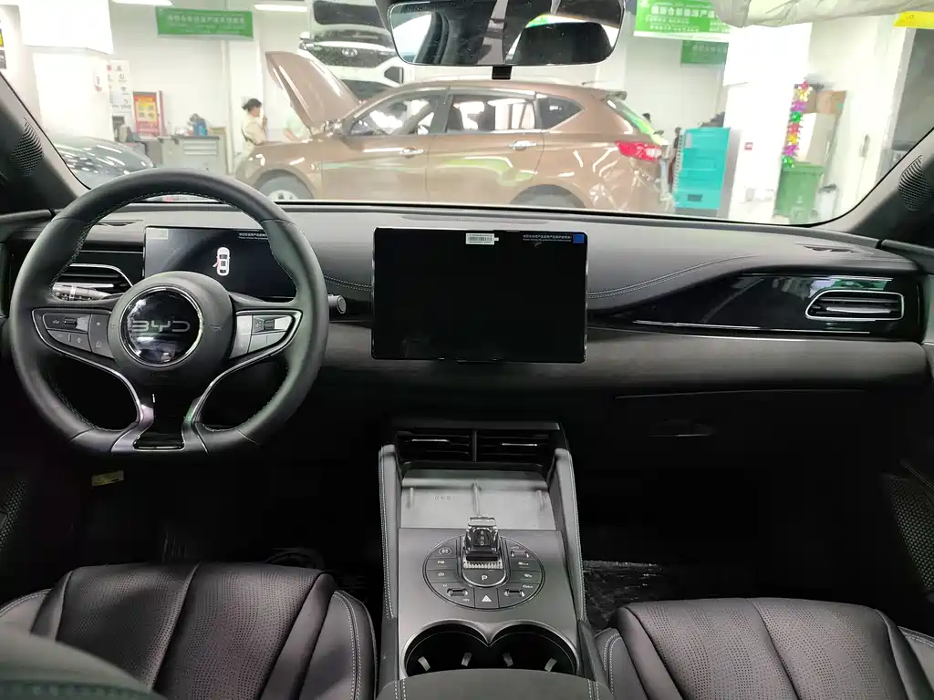 Seal 06 2025 DM-i Intelligent Driving Edition 120KM Prestige Model