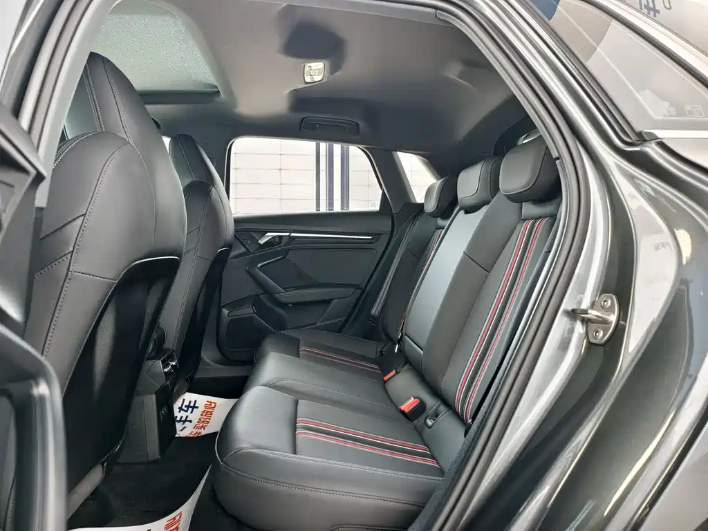 Audi A3 2023 Facelift Sportback 35 TFSI Style Sport Edition