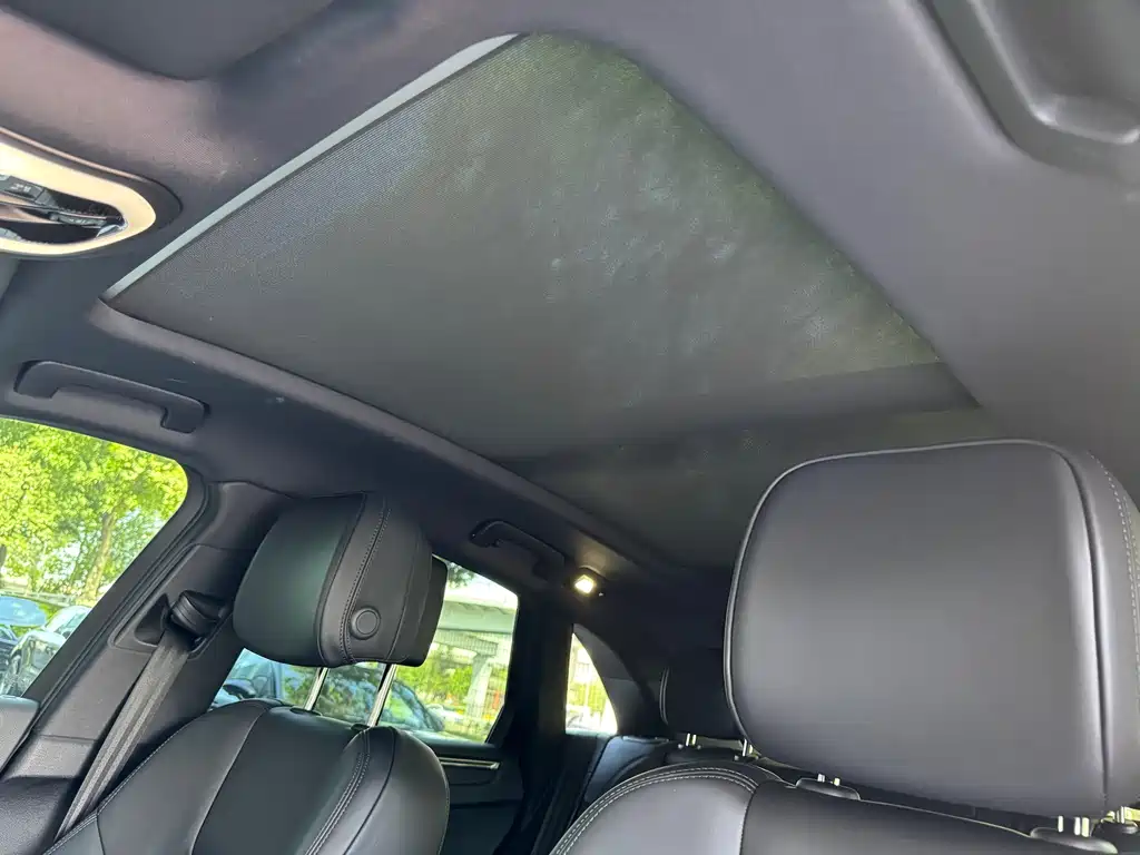 Macan 2022 2.0T