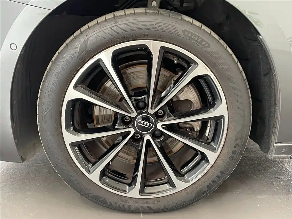Audi A5L 2026 model Sport Plus