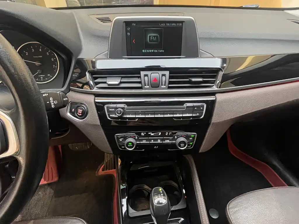BMW X1 2018 sDrive18Li Luxury Edition