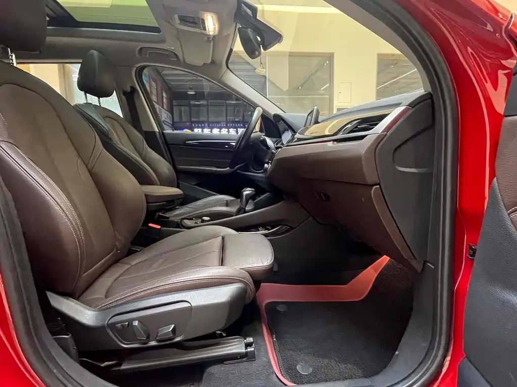 BMW X1 2018 sDrive18Li Luxury Edition