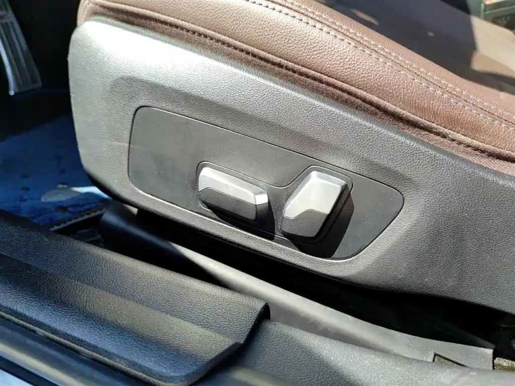 BMW 3 Series 2021 325Li xDrive M Sport Package