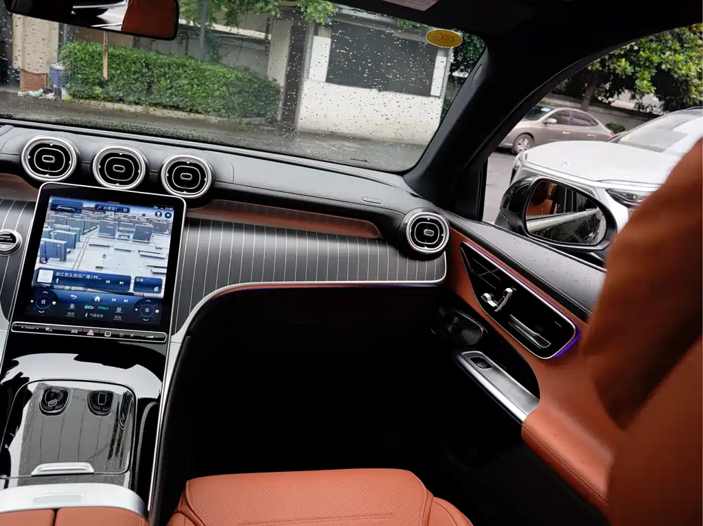 Mercedes-Benz GLC 2023 GLC 300 L 4MATIC Luxury 7-seat