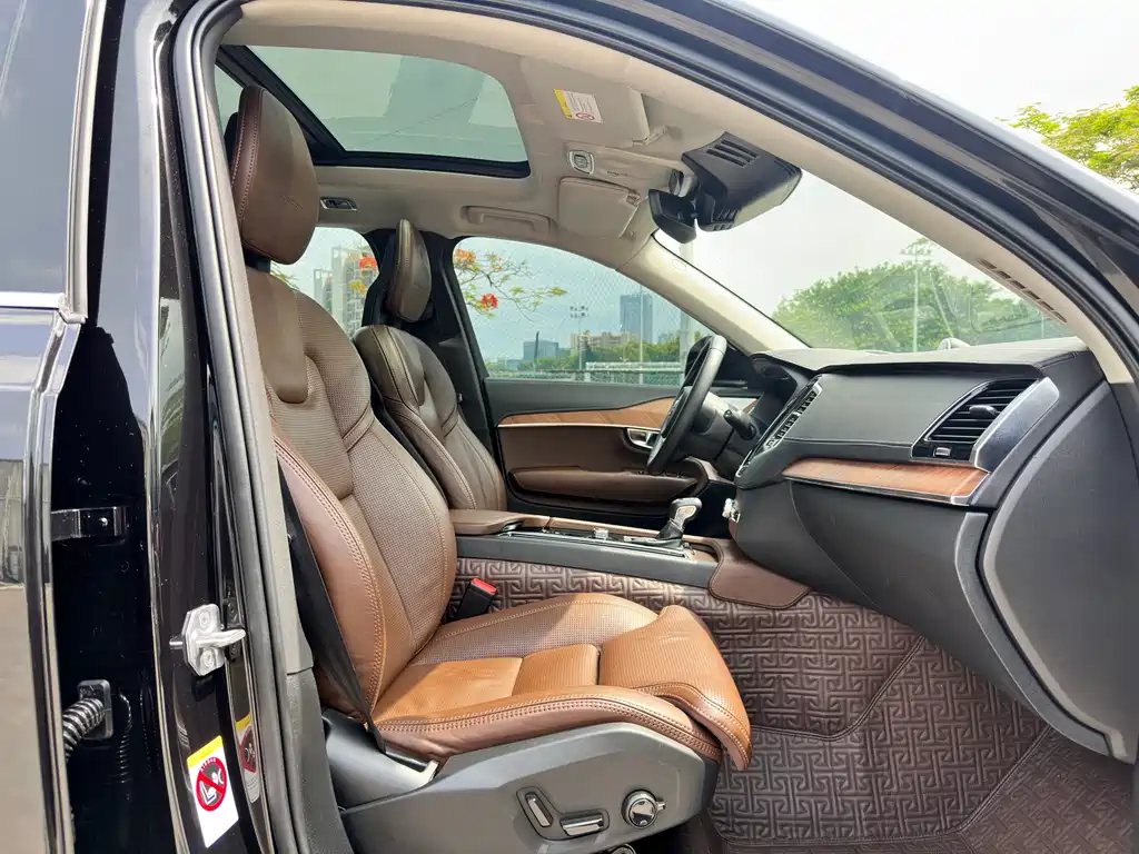 Volvo XC90 2018 T6智尊版 7座