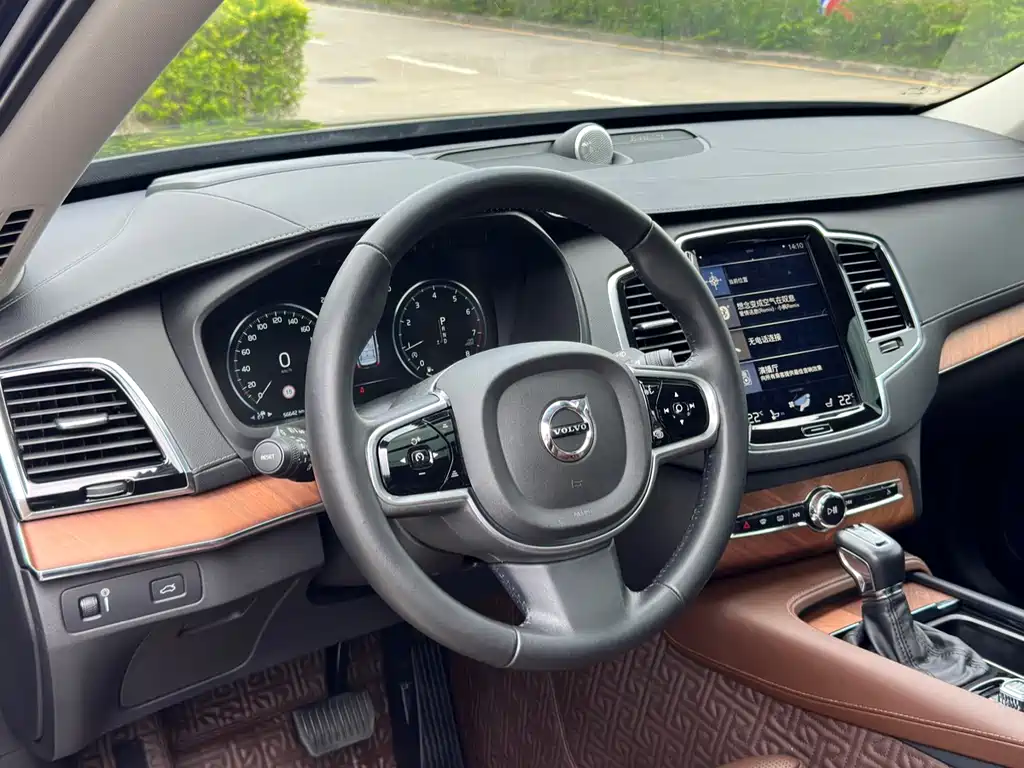 Volvo XC90 2018 T6智尊版 7座