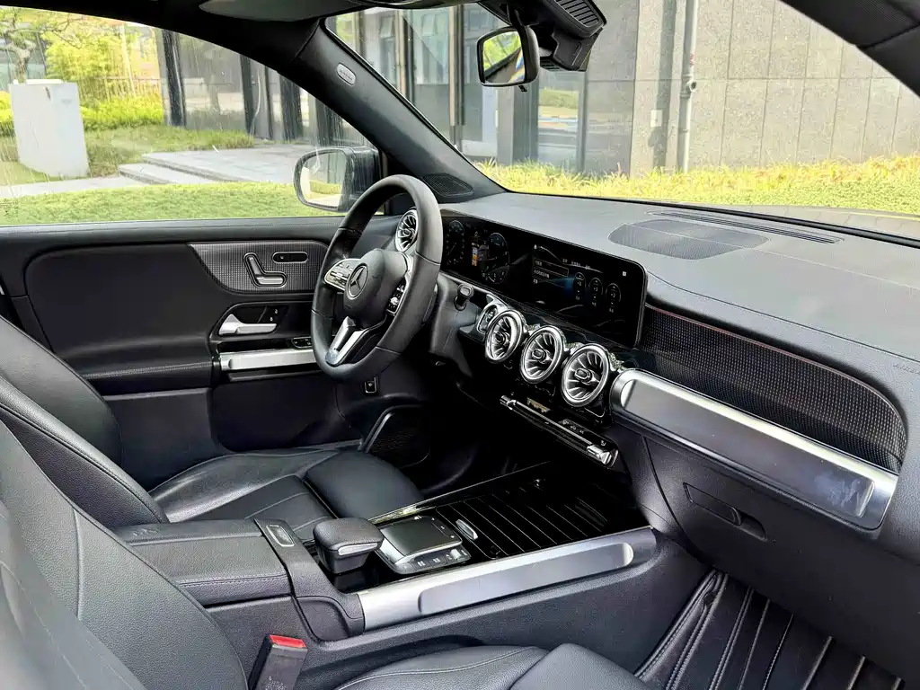 Mercedes-Benz GLB 2022 200 Trendline