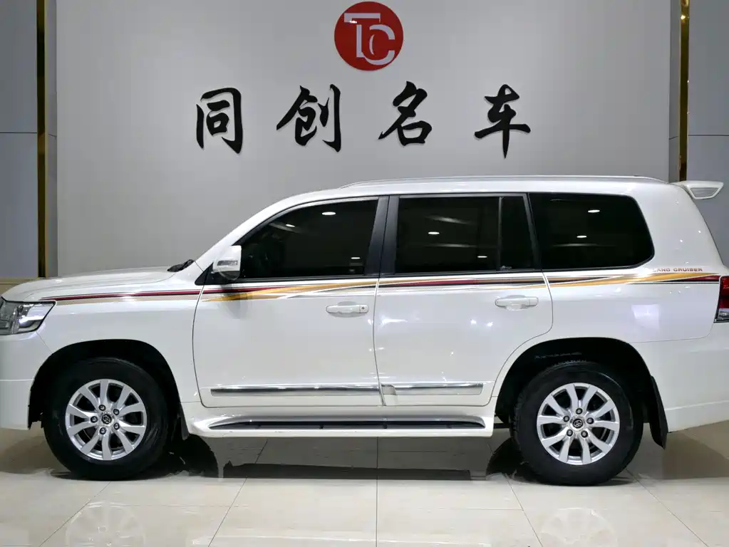 Land Cruiser Prado (Import) 2019 Model 4.0L Middle East Edition