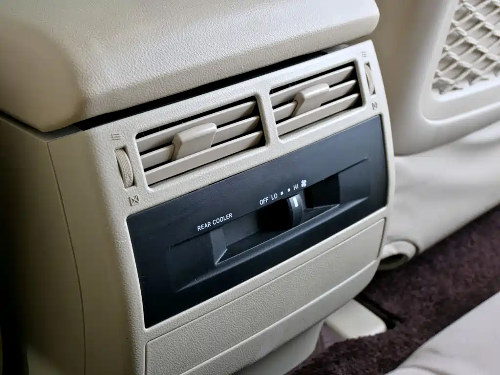Land Cruiser Prado (Import) 2019 Model 4.0L Middle East Edition