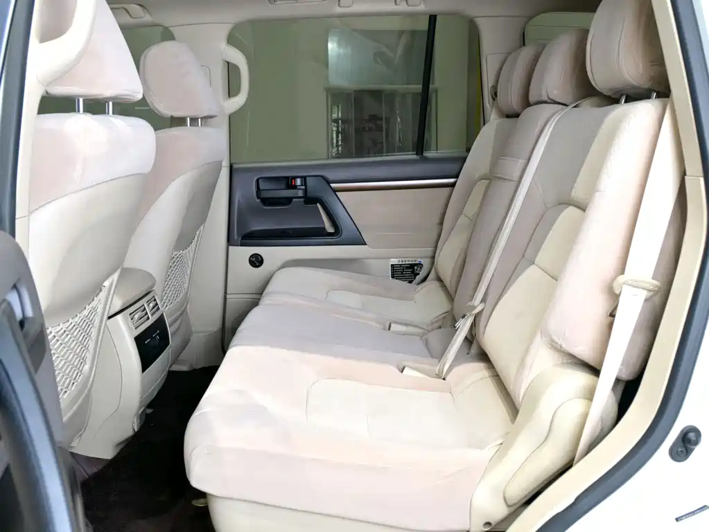 Land Cruiser Prado (Import) 2019 Model 4.0L Middle East Edition