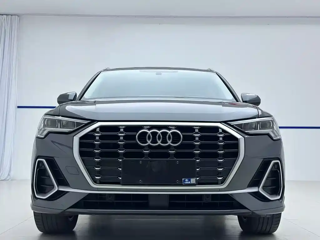 Audi Q3 2022 35 TFSI Sporty Dynamic Edition