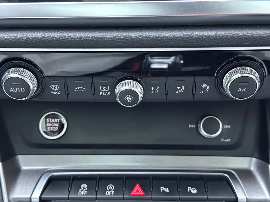 Audi Q3 2022 35 TFSI Sporty Dynamic Edition