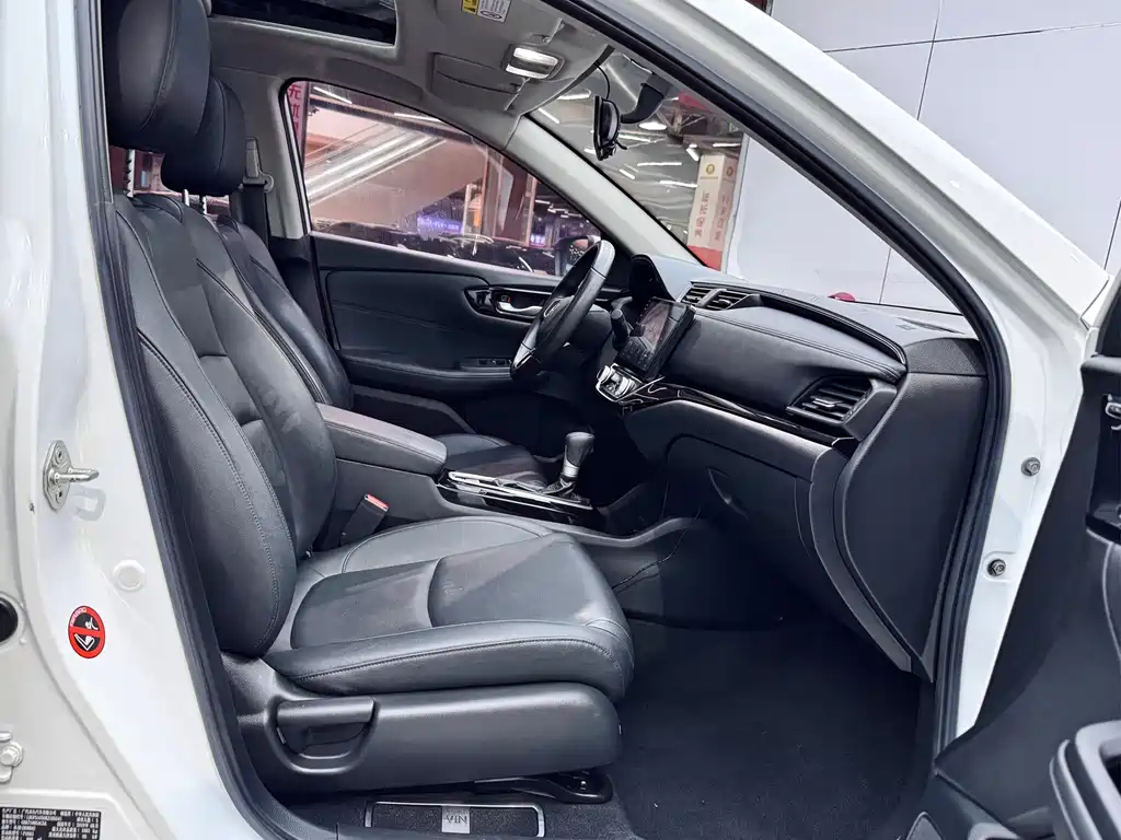Lincan 2019 180Turbo CVT Luxury Edition National VI