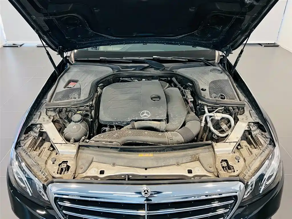 Mercedes-Benz E-Class 2020 E 300 L Fashion Edition