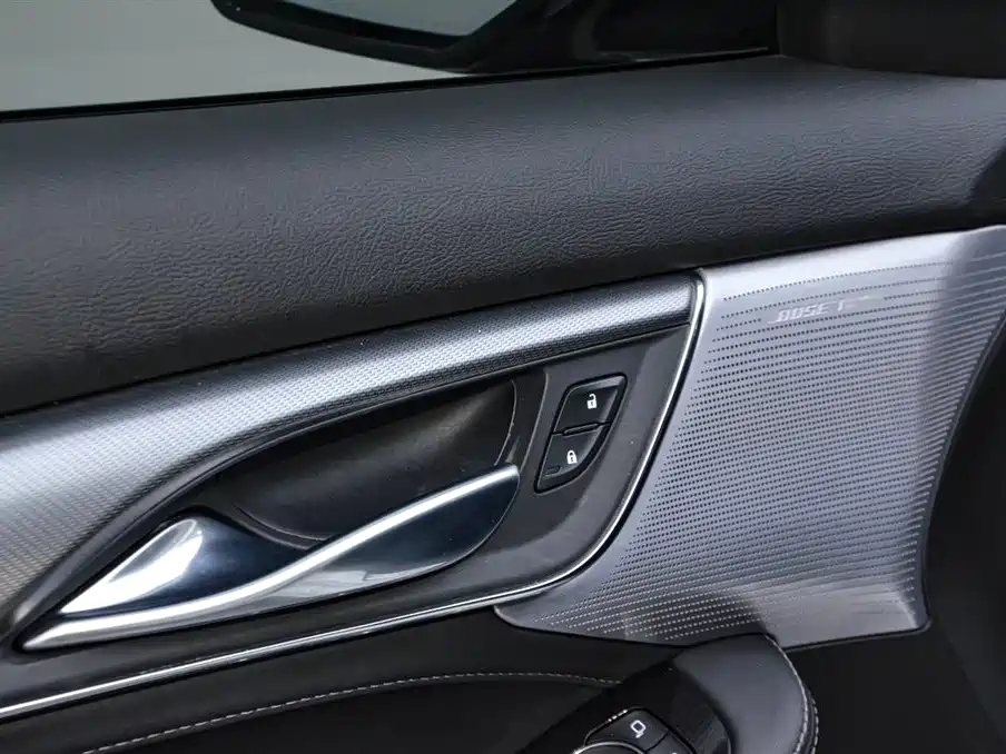 Cadillac CT5 2021 Model Year Restyled 28T Luxury Edition