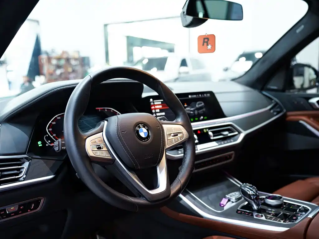 BMW X7 2021 xDrive40i Luxury Package