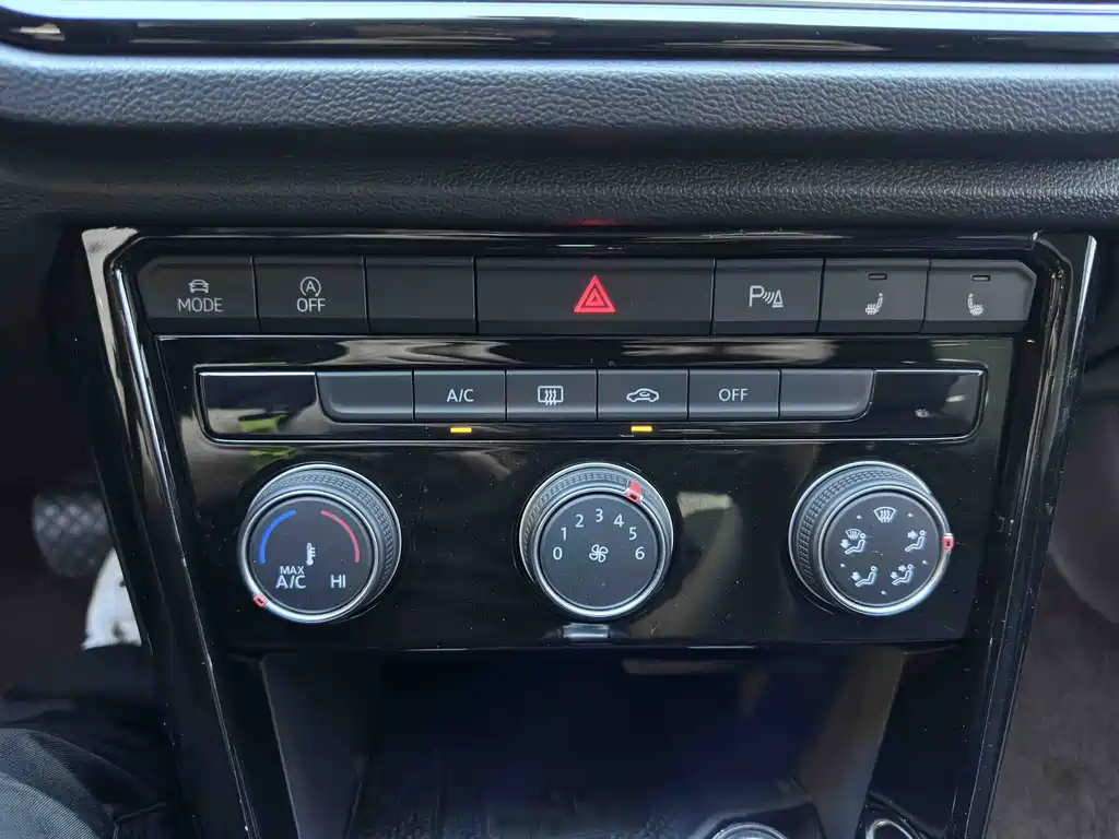 T-ROC 2022 280TSI DSG Two-Wheel Drive Comfort Plus