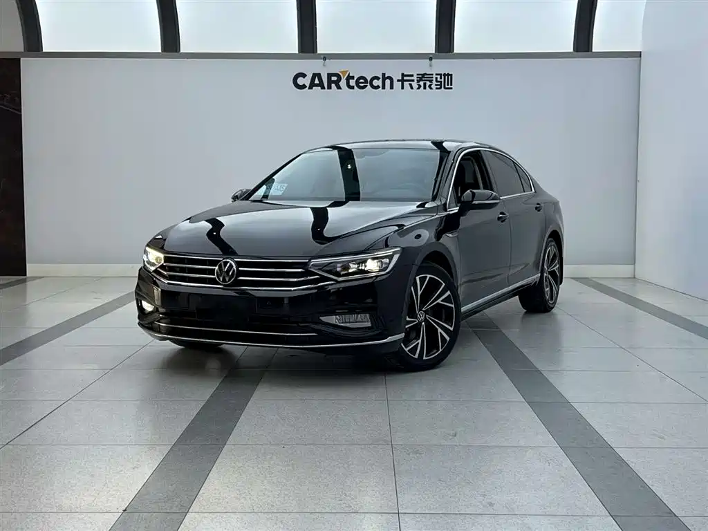Magotan 2023 Edition 2 Millionth Anniversary 330 TSI DSG Luxury Edition