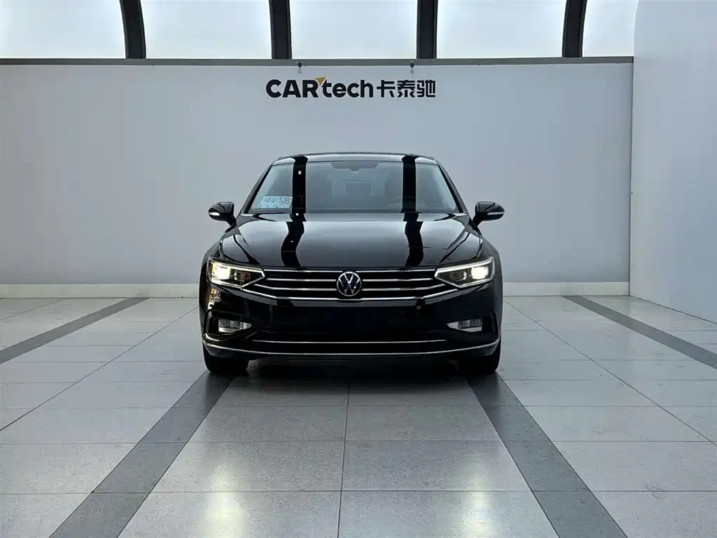 Magotan 2023 Edition 2 Millionth Anniversary 330 TSI DSG Luxury Edition