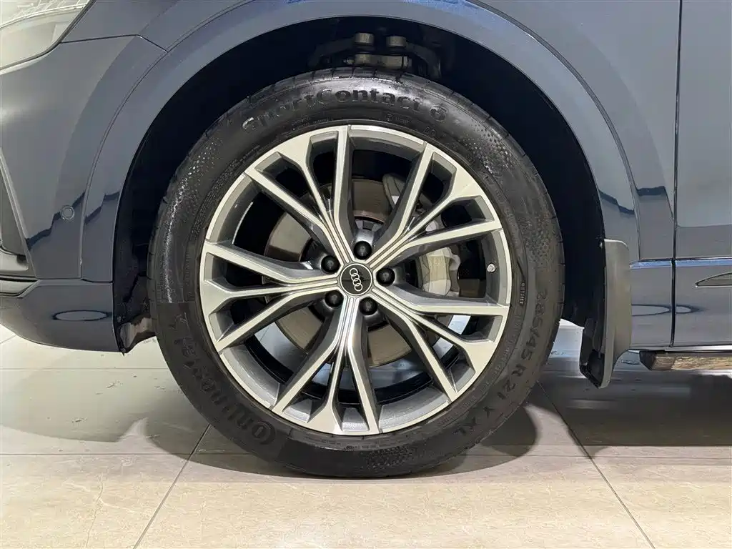Audi Q8 2023 55 TFSI Luxury Dynamic Edition