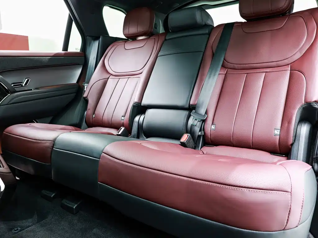Range Rover Sport 2025款 400PS Dynamic SE