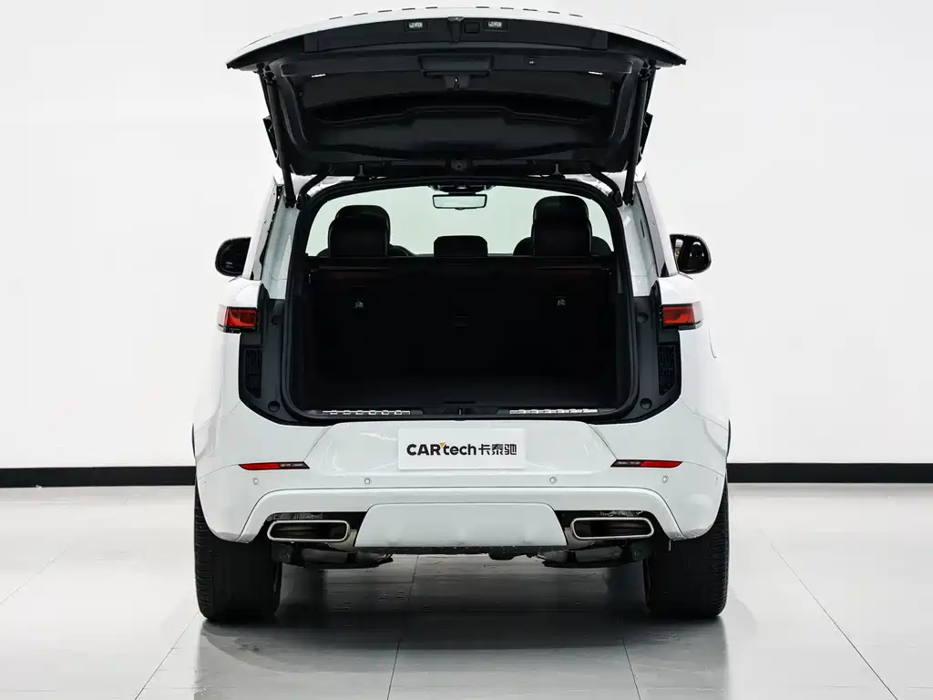 Range Rover Sport 2025款 400PS Dynamic SE