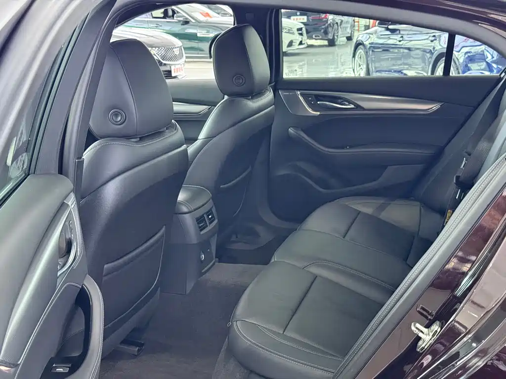 Cadillac CT5 2020 Model Year Restyled 28T Luxury Edition