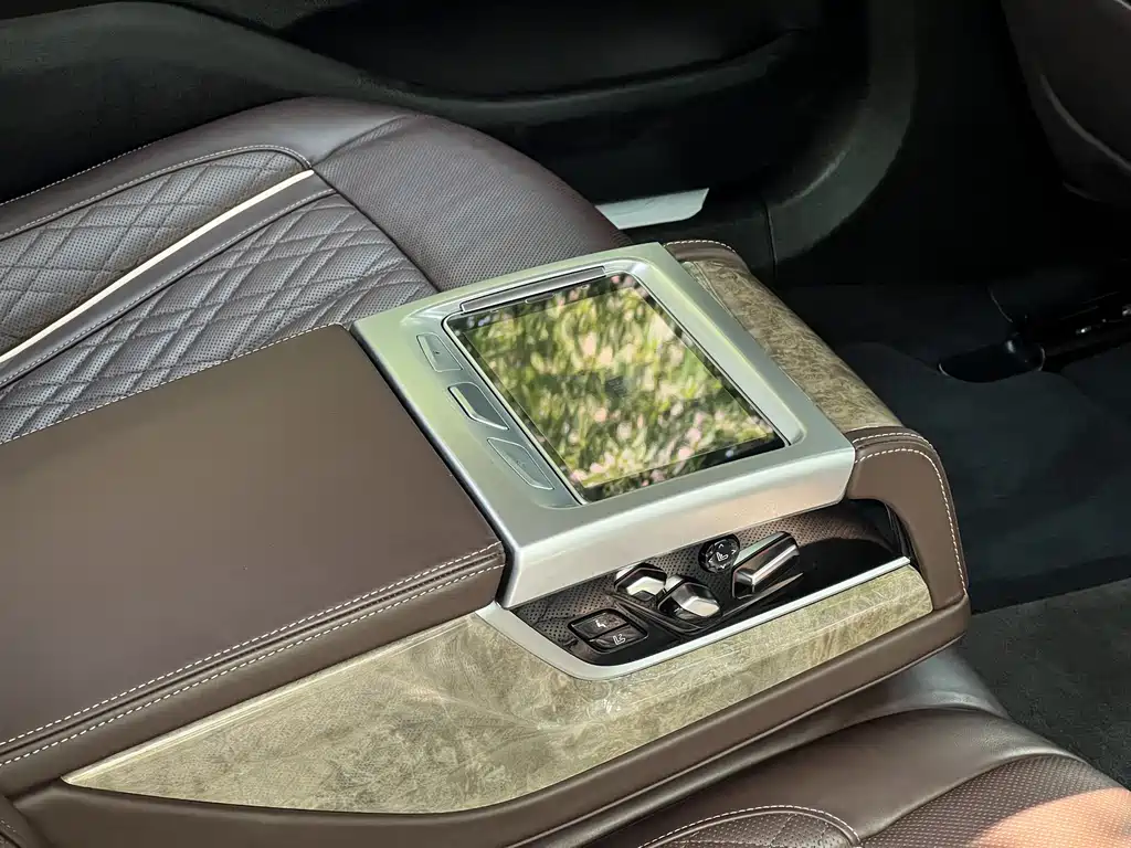 BMW 7 Series 2019 740Li Leading Edition Luxury Package