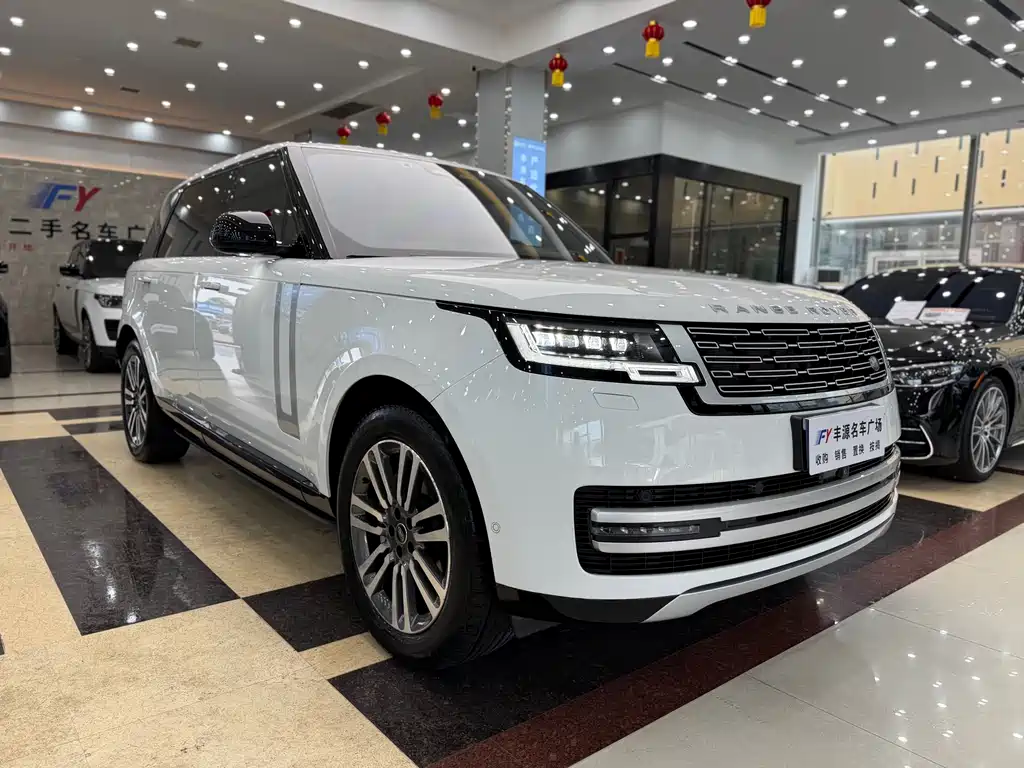 Range Rover 2023 3.0 L6 400PS Creation Extended Edition