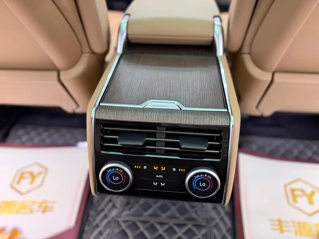 Range Rover 2023 3.0 L6 400PS Creation Extended Edition